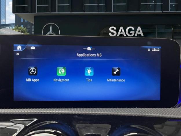 MERCEDES-BENZ A 180 d AMG Line  