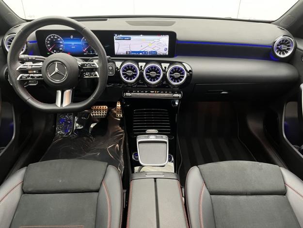 MERCEDES-BENZ Classe A 200 d AMG Line  