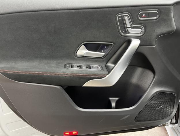 MERCEDES-BENZ Classe A 200 d AMG Line  