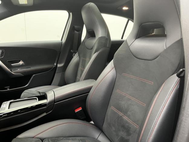 MERCEDES-BENZ Classe A 200 d AMG Line  
