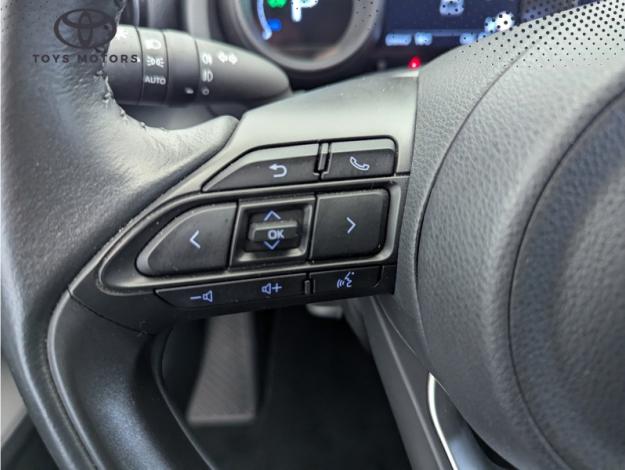 TOYOTA Yaris Hybride 116h Design  