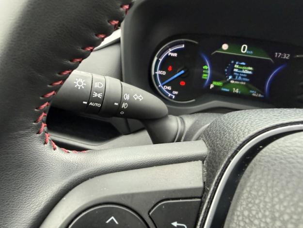 TOYOTA RAV4 Hybrid Rechargeable AWD Design Nav  