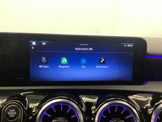 MERCEDES-BENZ A 250 e AMG Line Toit Pano Facelift  