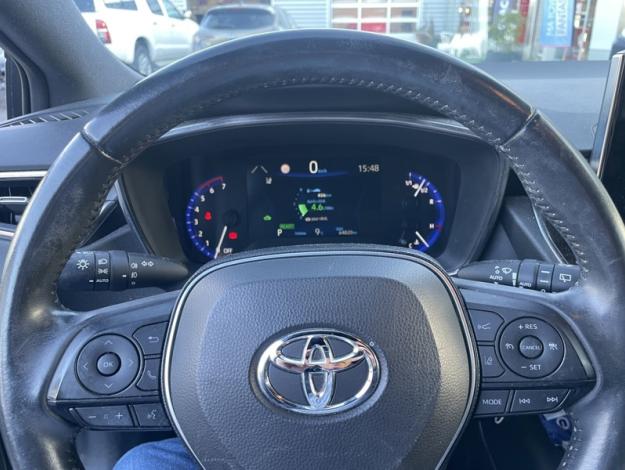 TOYOTA Corolla Hybride 122h Design / Toit ouvrant  