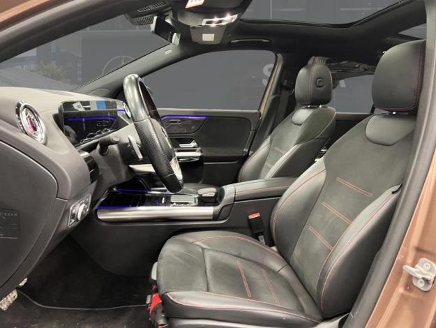 MERCEDES-BENZ GLA 200 d AMG Line  