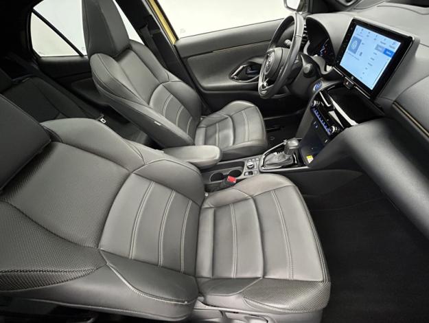 TOYOTA Yaris Cross 1.5 116H PREMIERE AWD    