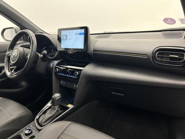 TOYOTA Yaris Cross 1.5 116H PREMIERE AWD    