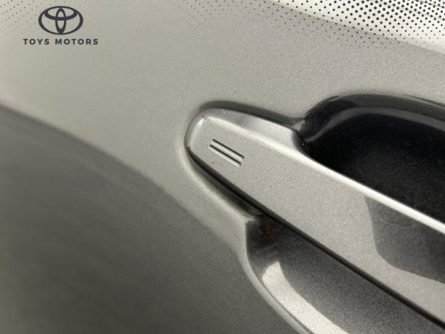 TOYOTA C-HR Hybride Design  1.8 122 ch 