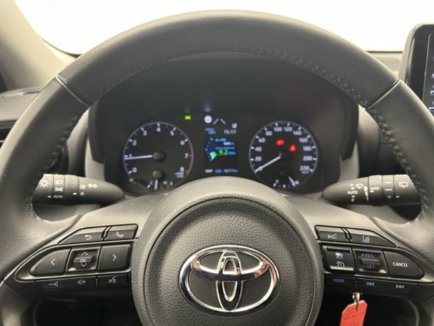 TOYOTA Yaris 70 VVT-i Dynamic  