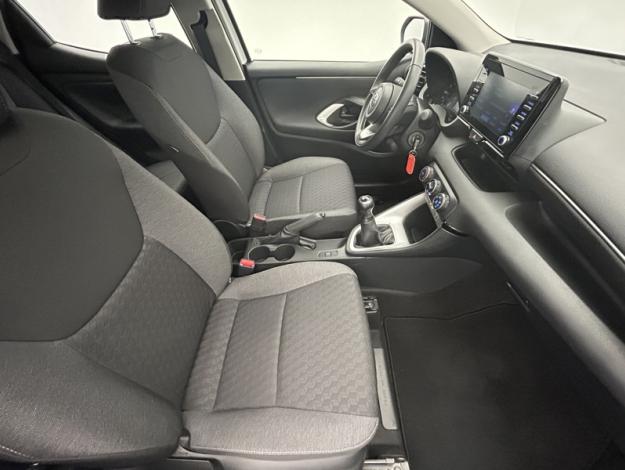 TOYOTA Yaris 70 VVT-i Dynamic  