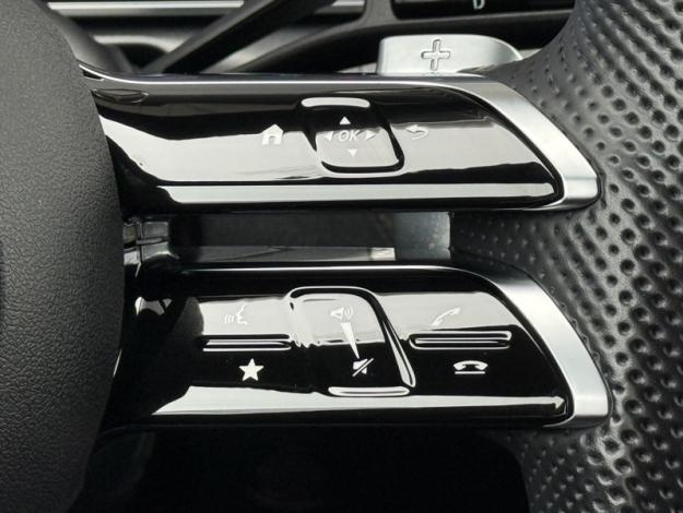 MERCEDES-BENZ Classe C Berline Classe C 200 Berline AMG line  