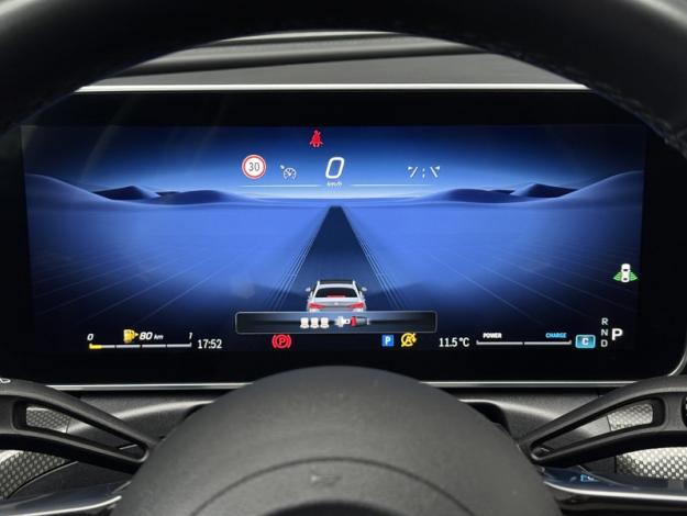 MERCEDES-BENZ Classe C Berline Classe C 200 Berline AMG line  