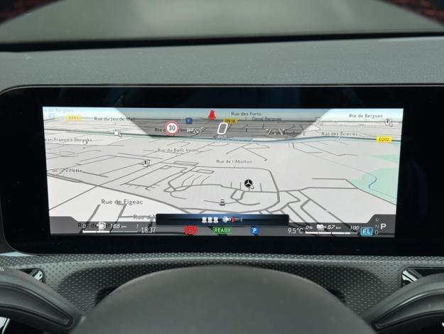 MERCEDES-BENZ Classe A 250 e Hybrid EQ AMG Line  