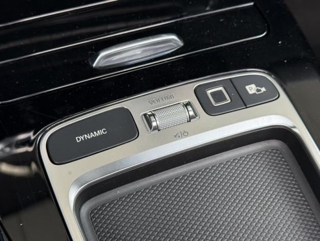 MERCEDES-BENZ Classe A 250 e Hybrid EQ AMG Line  