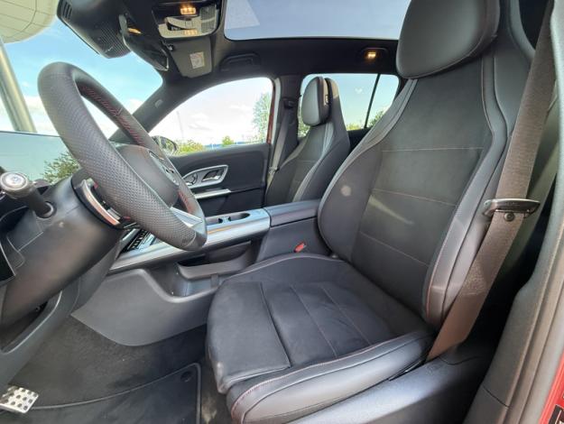 MERCEDES-BENZ GLB 250+ avec technologie EQ Limited Edition  GLB 250+ avec technologie EQ Limited Edition