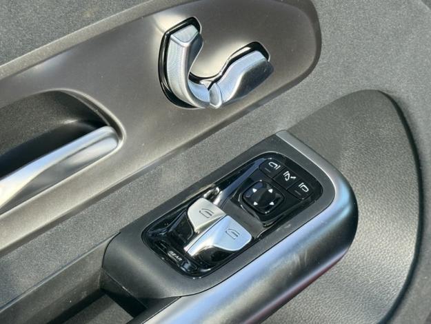 MERCEDES-BENZ GLB 250+ avec technologie EQ Limited Edition  GLB 250+ avec technologie EQ Limited Edition