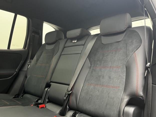 MERCEDES-BENZ GLB 200 d AMG Line  GLB 200 d AMG Line