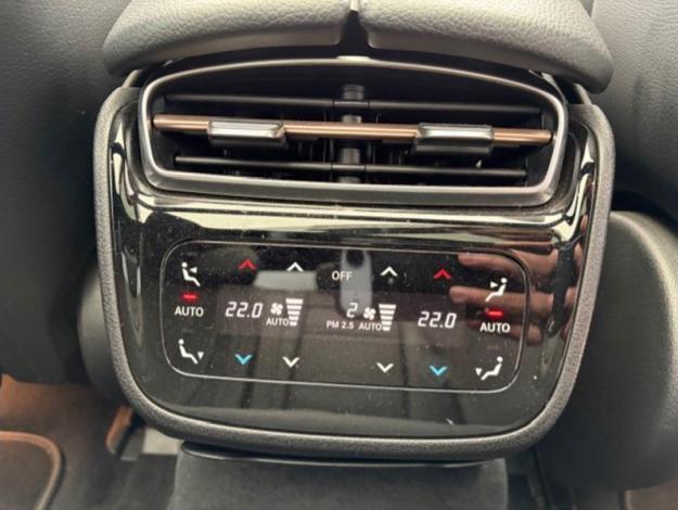 MERCEDES-BENZ EQE 350 + Berline AMG Toit Pano Burmester  