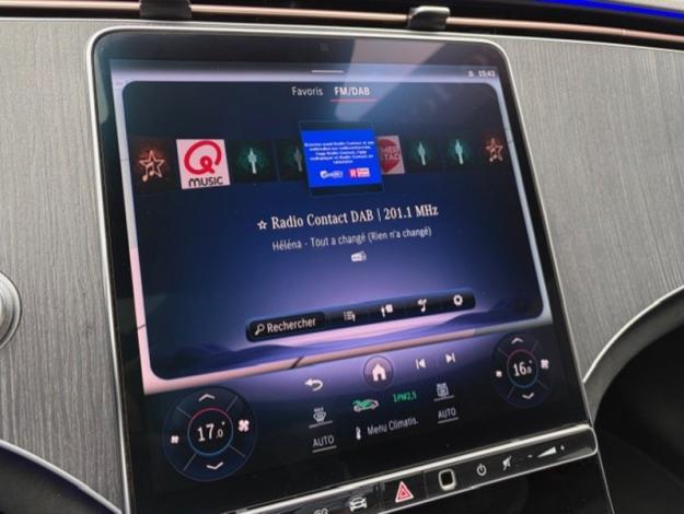 MERCEDES-BENZ EQE 350 + Berline AMG Toit Pano Burmester  