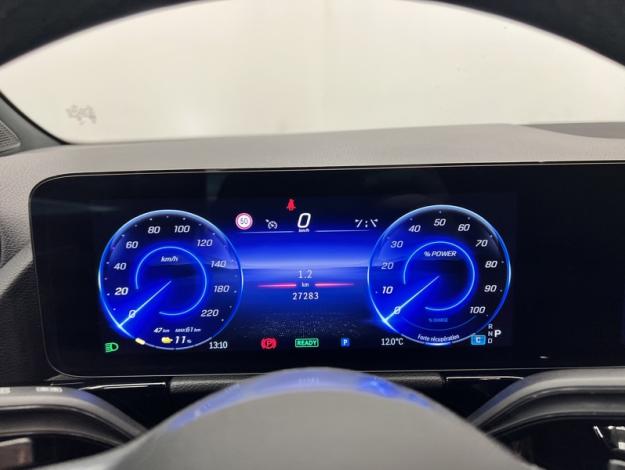 MERCEDES-BENZ EQA EQA 250+ SUV