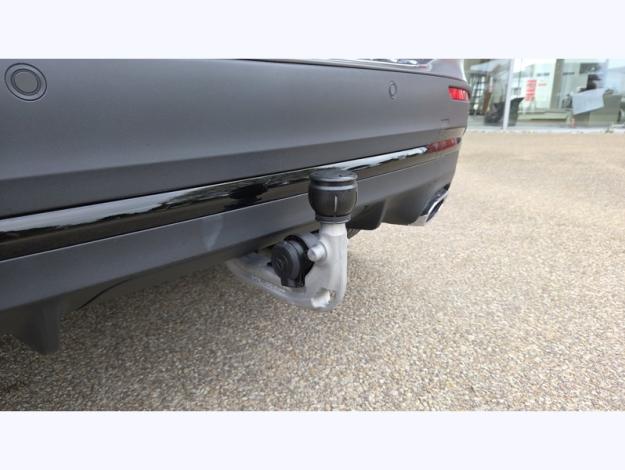 MERCEDES-BENZ GLA 200 d AMG Line  GLA 200 d AMG Line