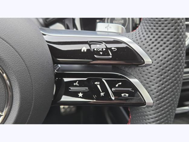 MERCEDES-BENZ GLA 200 d AMG Line  GLA 200 d AMG Line