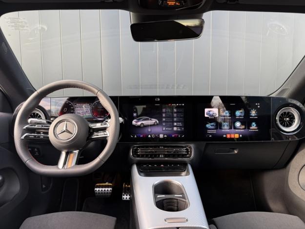 MERCEDES-BENZ CLA Coupé CLA 200 AMG Line  CLA 200 AMG Line