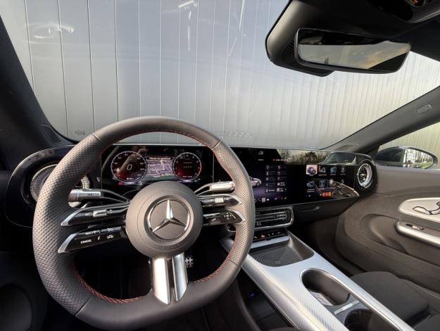 MERCEDES-BENZ CLA Coupé CLA 200 AMG Line  CLA 200 AMG Line