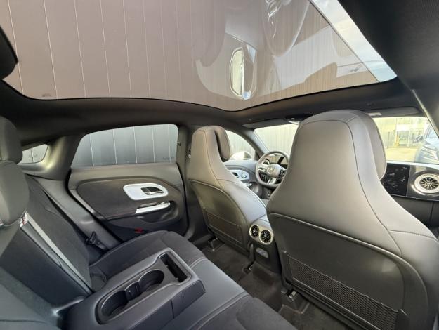 MERCEDES-BENZ CLA Coupé CLA 200 AMG Line  CLA 200 AMG Line