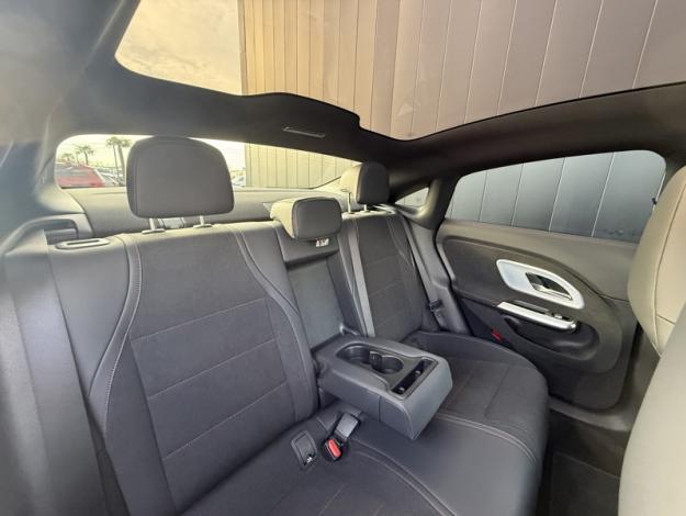 MERCEDES-BENZ CLA Coupé CLA 200 AMG Line  CLA 200 AMG Line