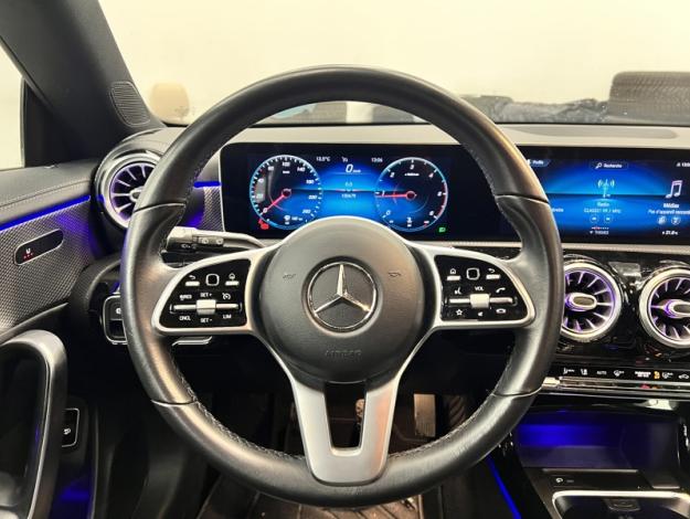 MERCEDES-BENZ CLA 180 d SB Luxury Attelage Pack Eclairage  