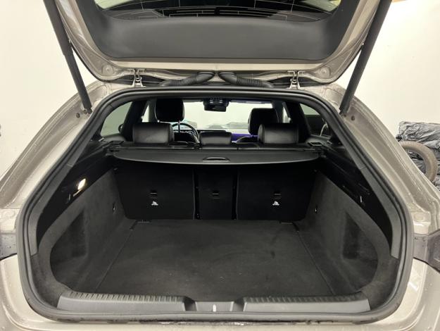 MERCEDES-BENZ CLA 180 d SB Luxury Attelage Pack Eclairage  