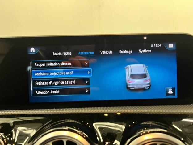 MERCEDES-BENZ CLA 180 d SB Luxury Attelage Pack Eclairage  