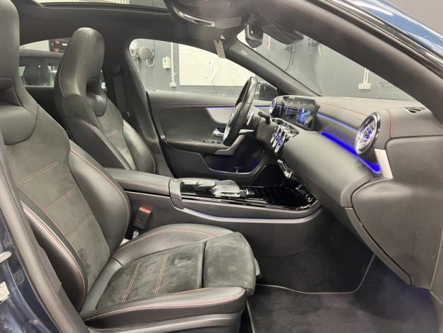 MERCEDES-BENZ CLA 250 e Coupé AMG Pack Night Toit Pano  