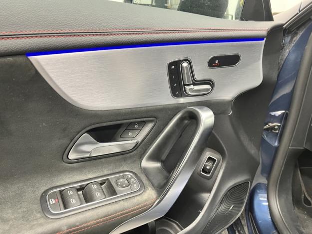 MERCEDES-BENZ CLA 250 e Coupé AMG Pack Night Toit Pano  