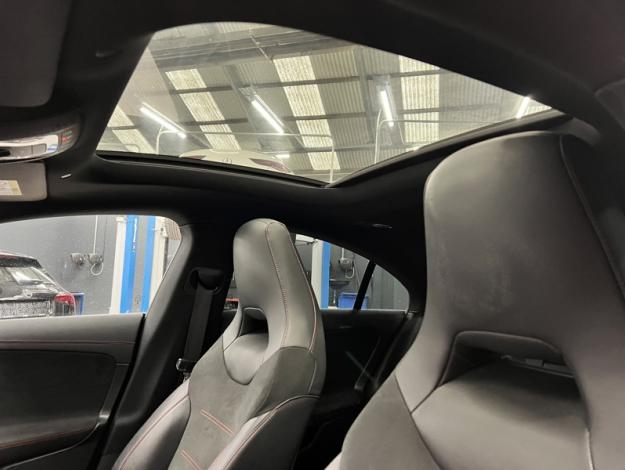 MERCEDES-BENZ CLA 250 e Coupé AMG Pack Night Toit Pano  