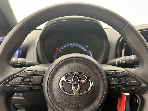 TOYOTA Aygo X 1.0 S-CVT 72 Design   