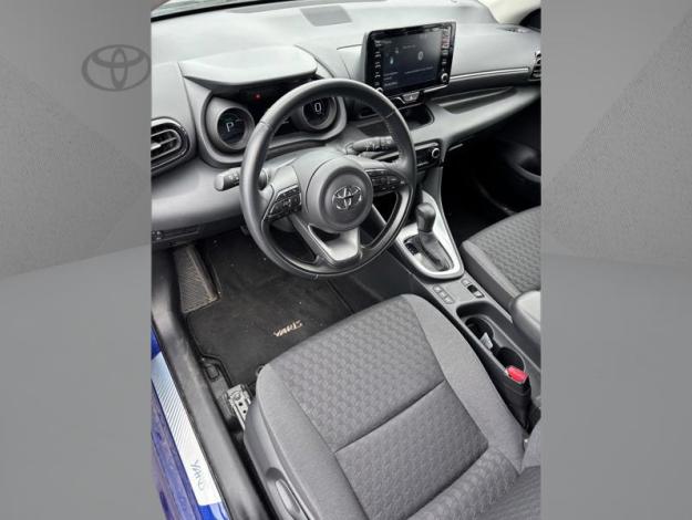 TOYOTA Yaris 116h Design  