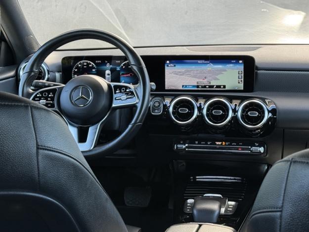 MERCEDES-BENZ Classe A 180 d Progressive Line  Classe A Berline / V1771 Classe A 180 d Berline Progressive Line