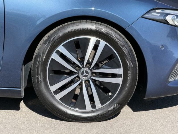 MERCEDES-BENZ Classe A 180 d Progressive Line  Classe A Berline / V1771 Classe A 180 d Berline Progressive Line