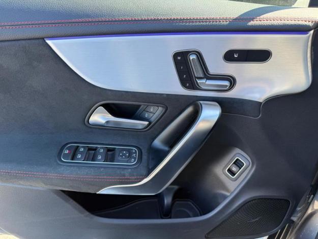 MERCEDES-BENZ 180 d Shooting Brake AMG Line  