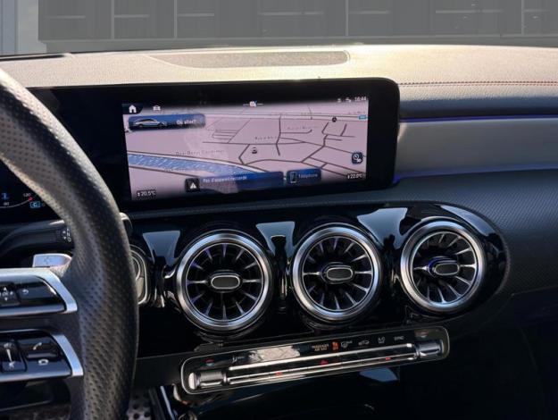 MERCEDES-BENZ 180 d Shooting Brake AMG Line  