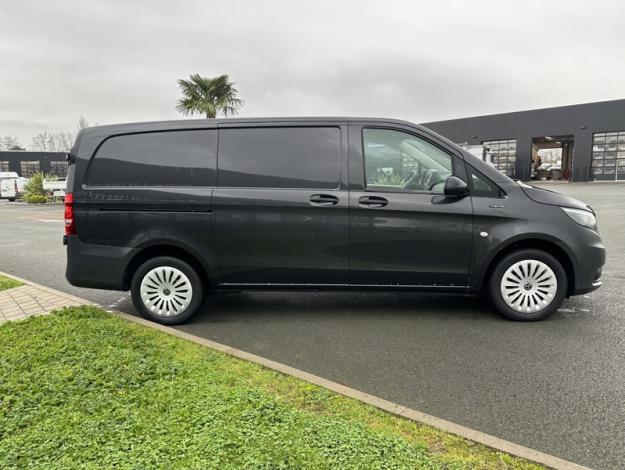 MERCEDES-BENZ Vito e 112 Fourgon Long  eVito Fourgon 60kWh LG