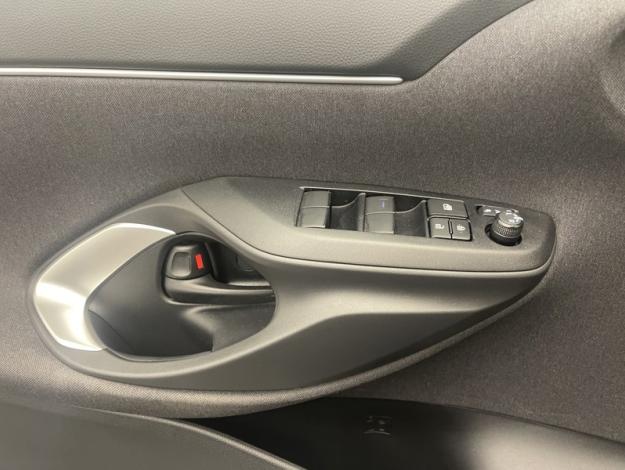 TOYOTA Yaris Cross 1.5 HYBRID 116H DESIGN   