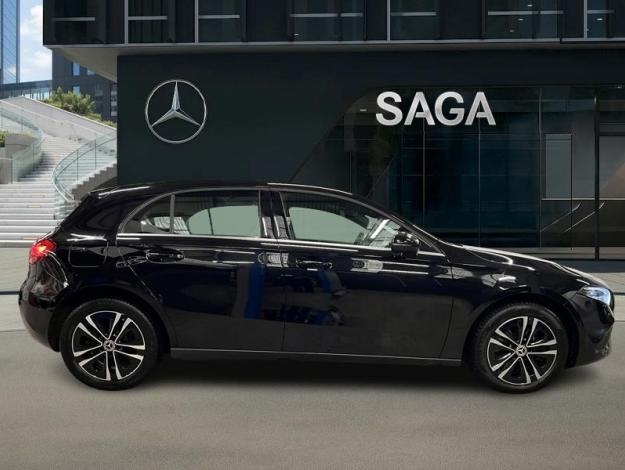 MERCEDES-BENZ A 250 e Luxury Line  
