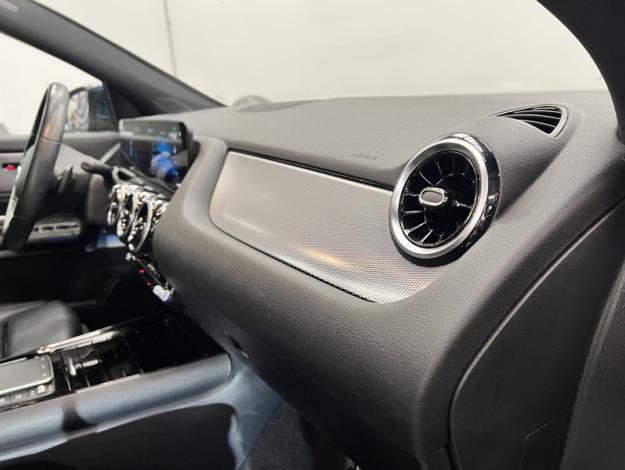 MERCEDES-BENZ GLA-Klasse GLA 180 d Off-Roader