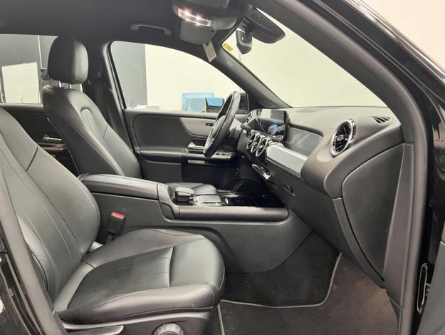 MERCEDES-BENZ GLB 200 d Business Line Attelage  