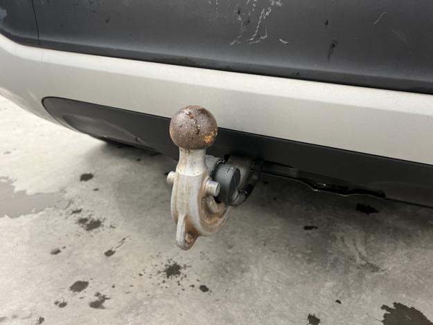 MERCEDES-BENZ GLB 200 d Business Line Attelage  