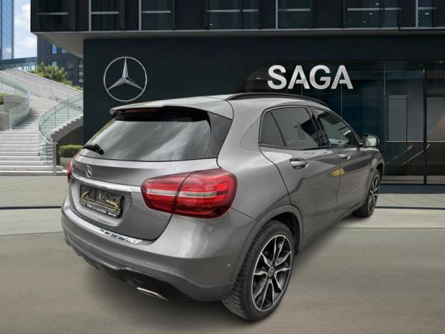 MERCEDES-BENZ GLA-Klasse GLA 180 Off-Roader