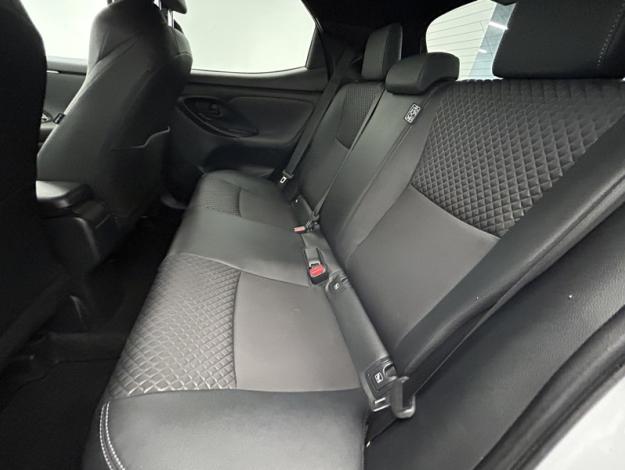 TOYOTA Yaris 116h Collection  